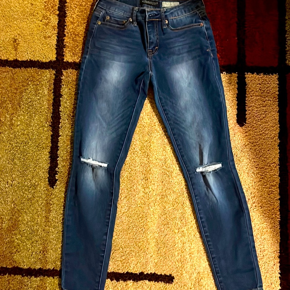 Aeropostale